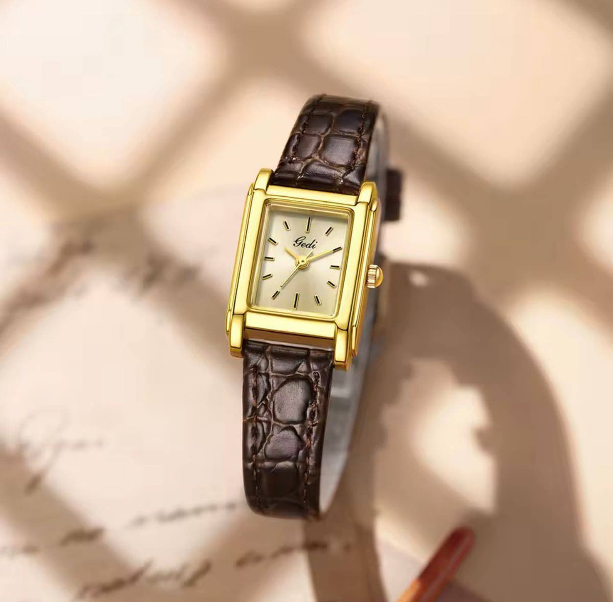 GEDI LADIES WATCH (Leather straps)