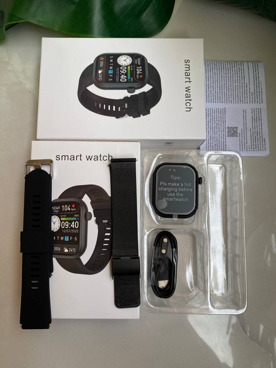 New Smart Watch with Two Interchangeable Straps thumbnail 2