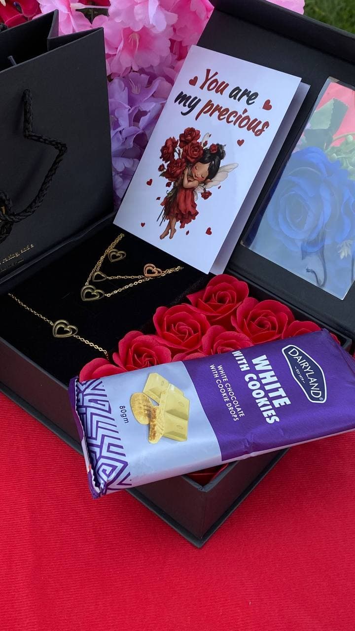 VALENTINES LADIES GIFT